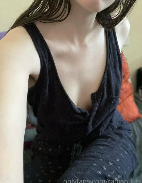 radiantkitsune 美しいモデル 写真