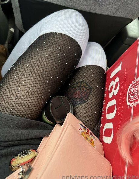 radiantkitsune HDスター 写真