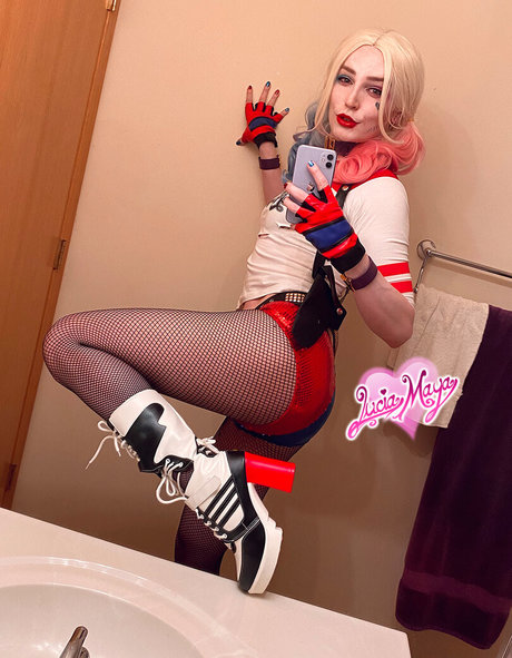 Lucia Maya かわいいポルノスター ギャラリー