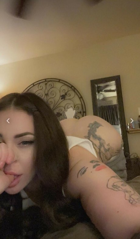 自然なお尻OnlyFans アートヌード 画像