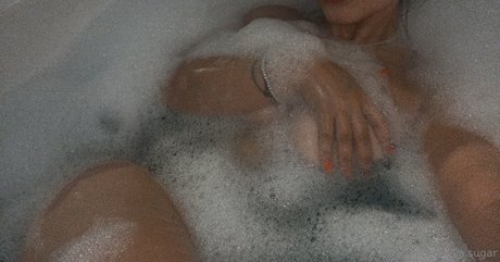 曲線美のアナルOnlyFans 可愛い 画像