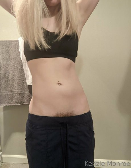 kenziemonroe ヌードモデル 写真