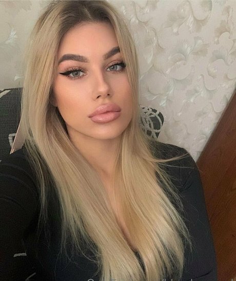 JOI POV OnlyFans アートヌード 写真