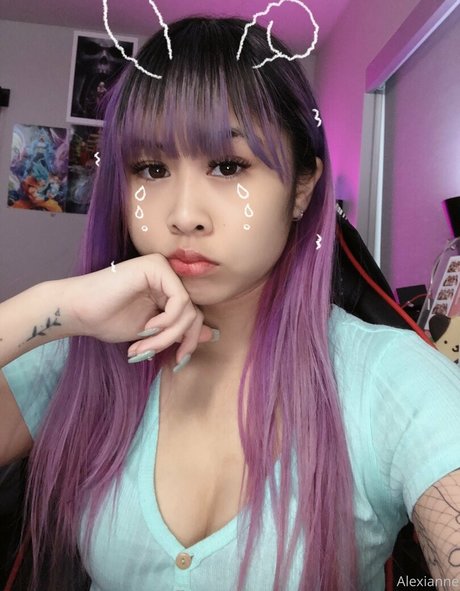 ゲイランジェリーOnlyFans 美しいヌード 写真