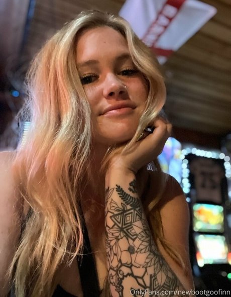 newbootgoofinn アートスター 写真