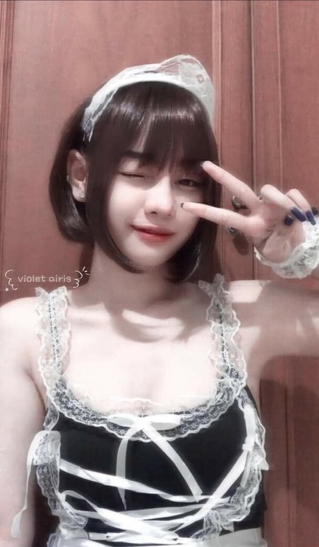 Violet Airis XXXモデル 写真