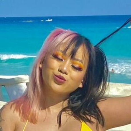 Edmthotiana 美しいモデル 写真