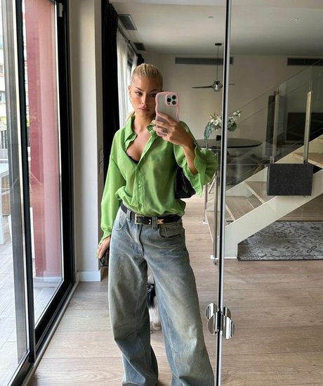 かわいい巨乳OnlyFans ポルノ アーカイブ