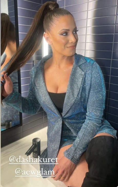 AEW Dasha Kuret ヌードのポルノスター ギャラリー