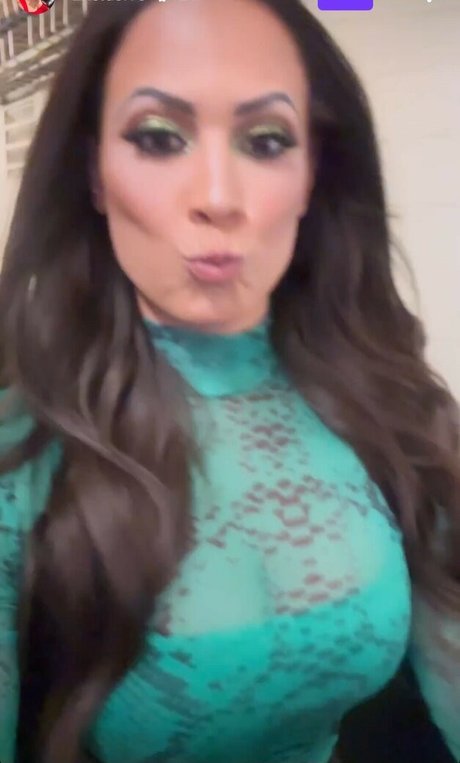 AEW Dasha Kuret 完璧なスター ギャラリー