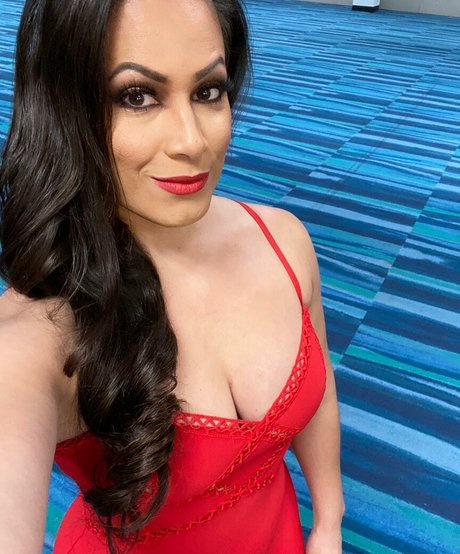 AEW Dasha Kuret セクシーなスター 写真