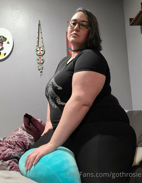 サッカーママOnlyFans エロチック 画像