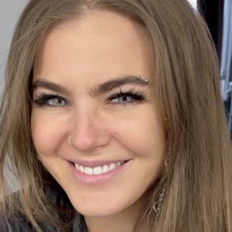 Sonya Tayurskaya エロティック女優 アーカイブ