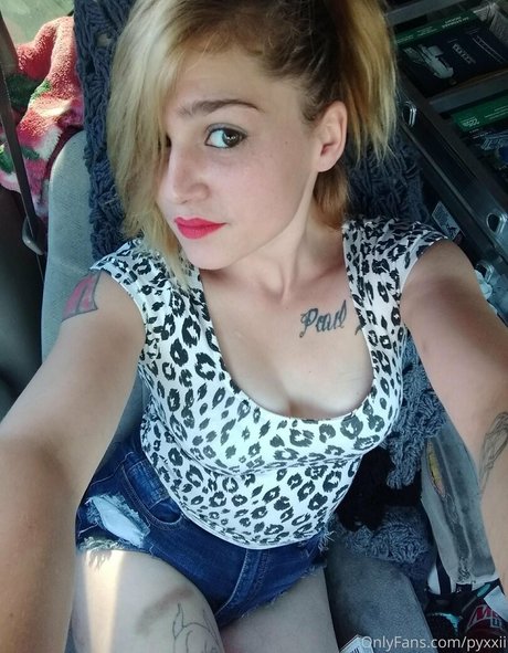 熟女ディルドOnlyFans 美しい 画像