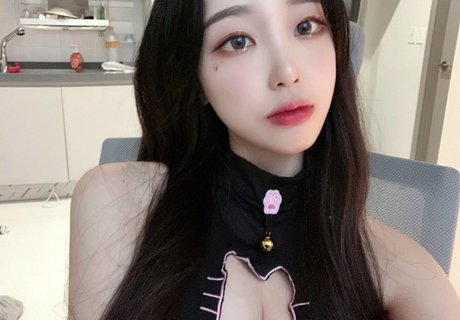 dpqls718 ヌードのポルノスター 写真