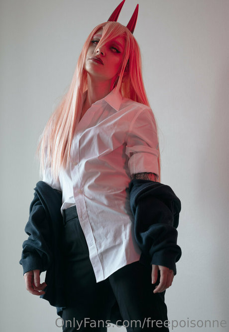 freepoisonne トップ女優 写真