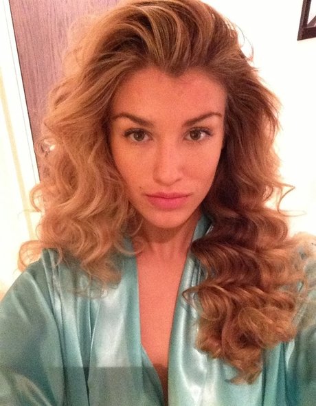 Amy Willerton ポルノスター 写真