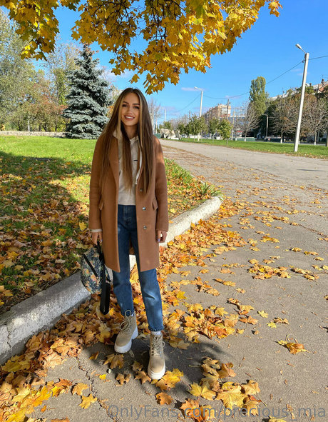 姉妹OnlyFans ポルノ 写真