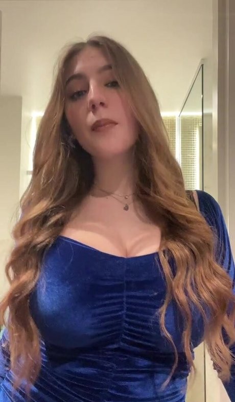 Francesca Salerno HDモデル 画像