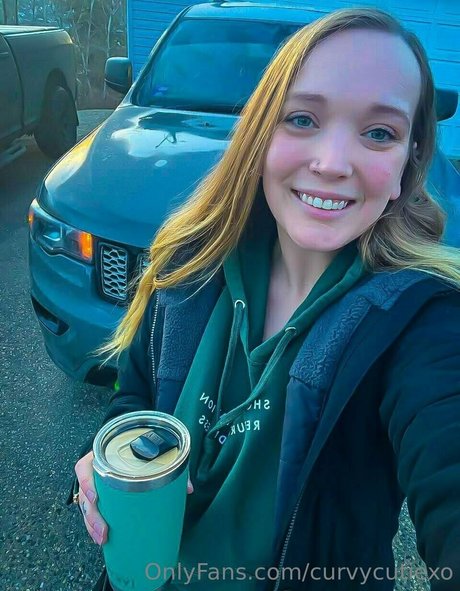 主観視点のアジア人OnlyFans ポルノ 画像