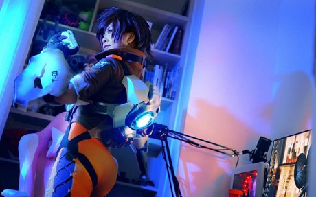 イタリア人熟女OnlyFans ポルノ 画像