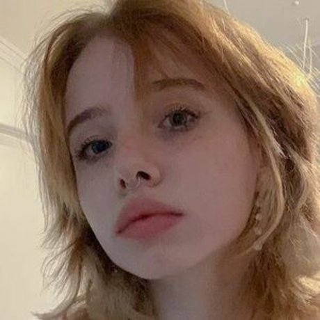 winni3thebunnie 可愛い女優 写真