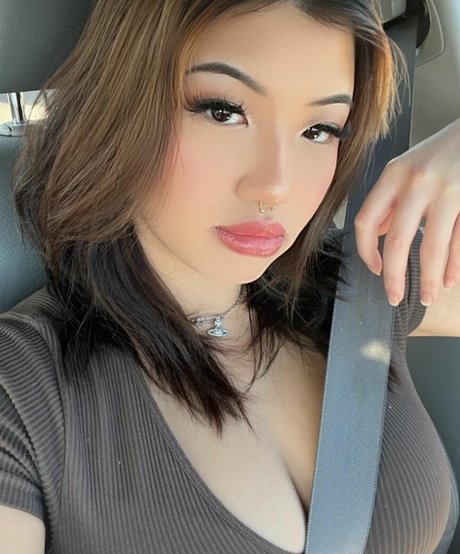 fishsowce セックスモデル 写真