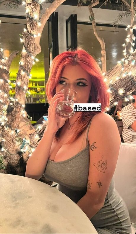 fishsowce ポルノ女優 写真