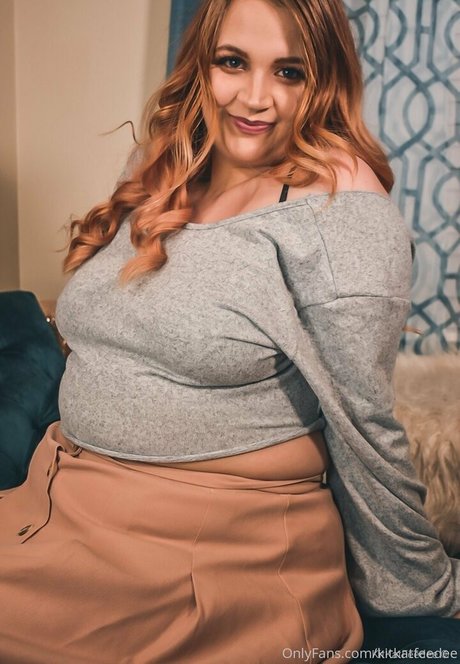 バイセクシャルカップルのOnlyFans ホットxxx アーカイブ