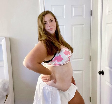 bbwpeachypop 美しいモデル ギャラリー