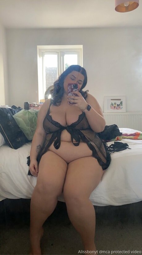 トップレスビーチOnlyFans アートポルノ 写真