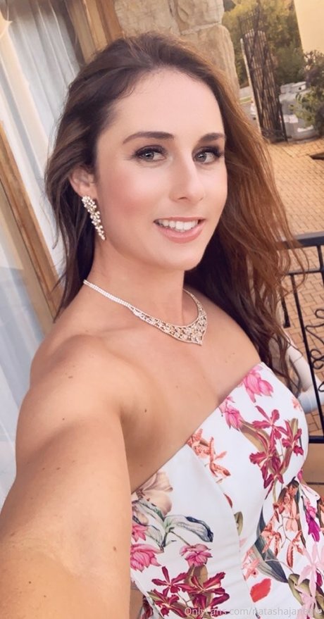 Sharon Janney ポルノ女優 ギャラリー