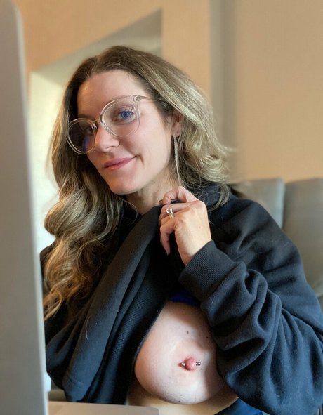 mrsredwood ヌード女優 画像