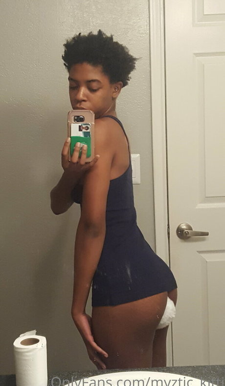 xsexy sadiex モデル 画像