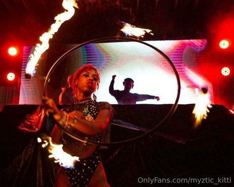 xsexy sadiex 美しい女優 写真