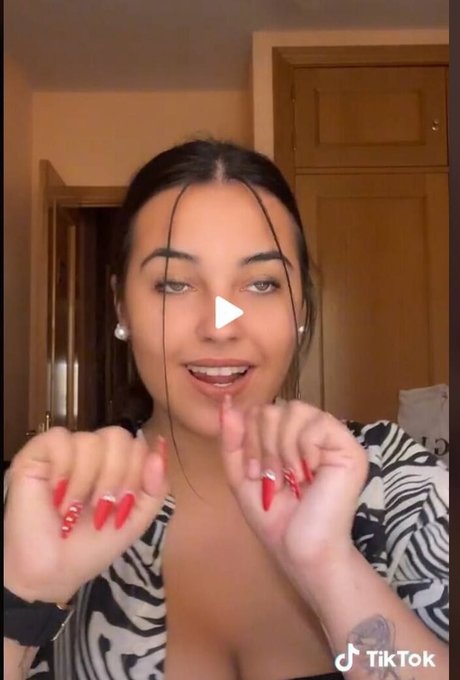 Anneris18 ポルノスター トップ 写真