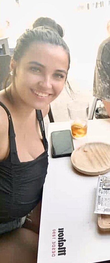 コメディアンのOnlyFans 美しい 画像