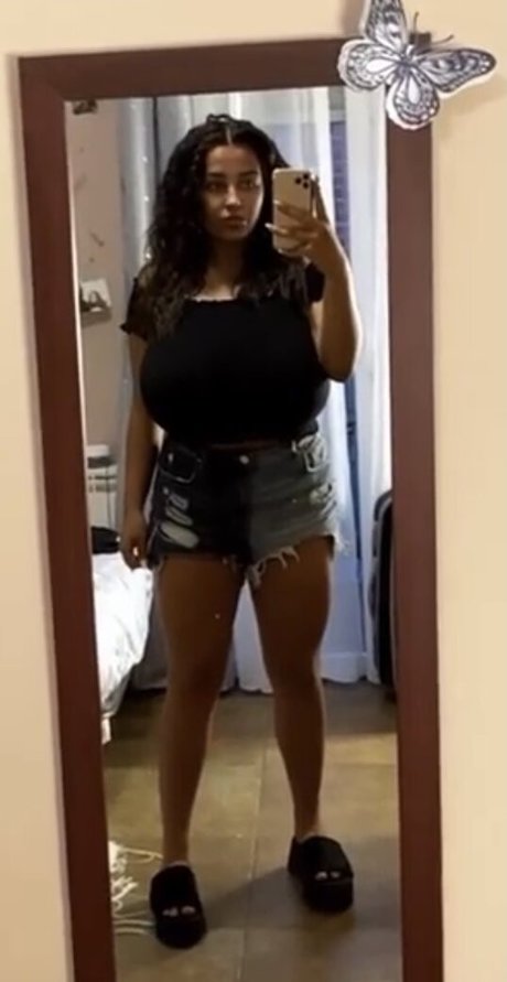 Anneris18 無料モデル 画像