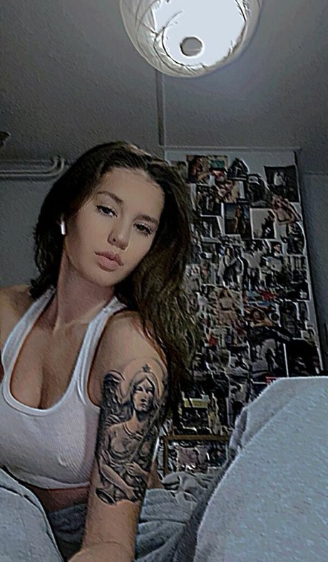 Indymendee_ 完璧なモデル 写真