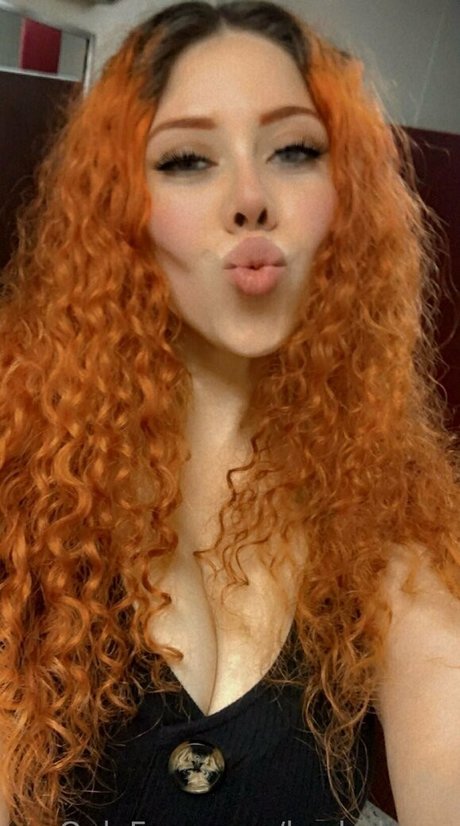 kashabaee ポルノスター ヌード 画像