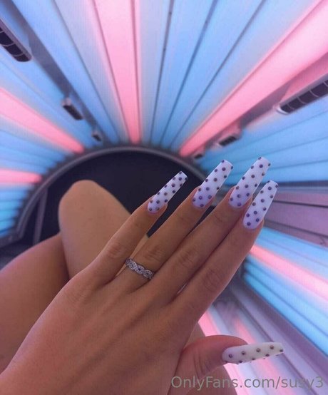 ぽっちゃりブロンドOnlyFans ホットセックス 画像