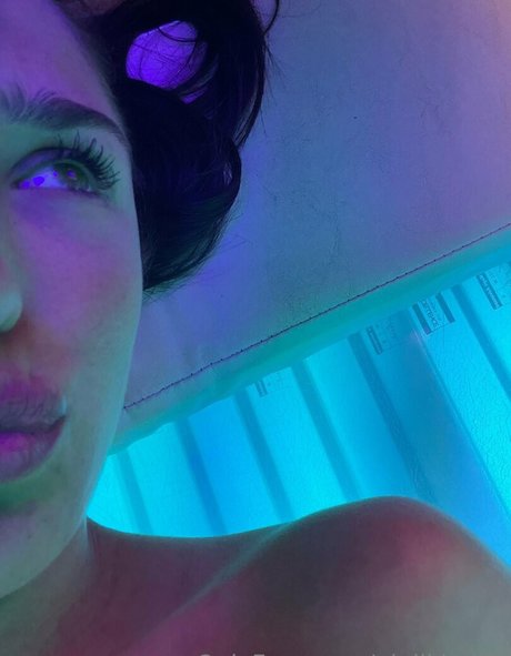 大きな黒いチンポ OnlyFans アートヌード 写真