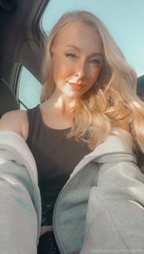 セクシーなブロンドのOnlyFans 可愛い ギャラリー