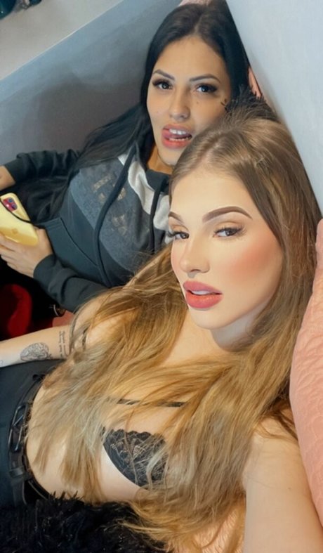Kamila Borges セックスモデル 写真