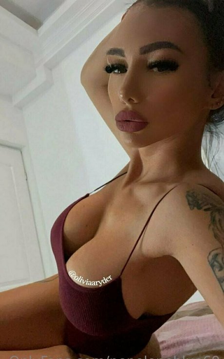 penelopeblue69 ポルノスター セクシー 写真