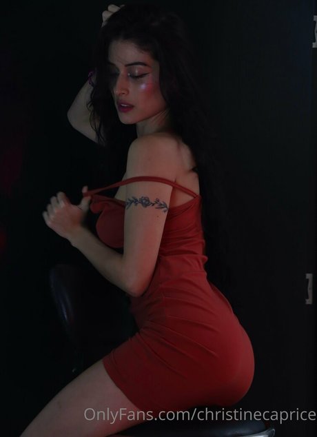 ニューハーフ ドミナトリックス OnlyFans 無料 画像