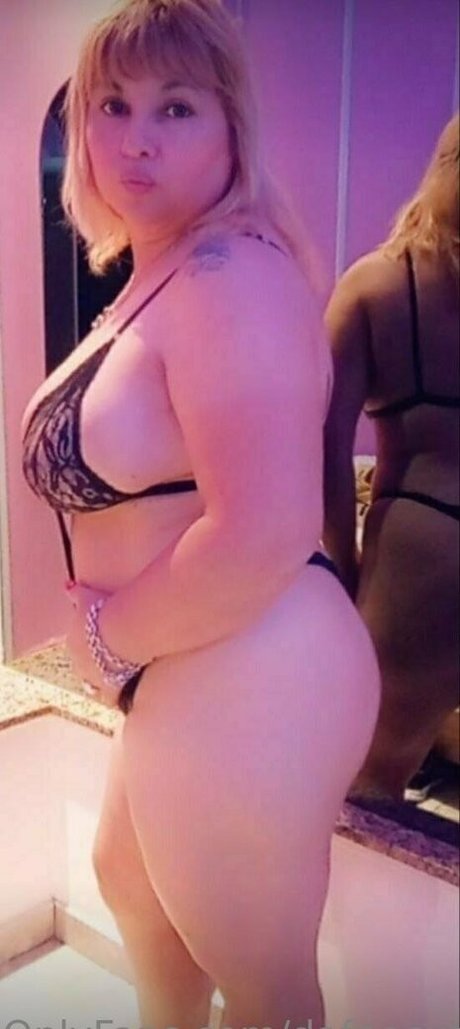 dafnecute69 セックス女優 写真