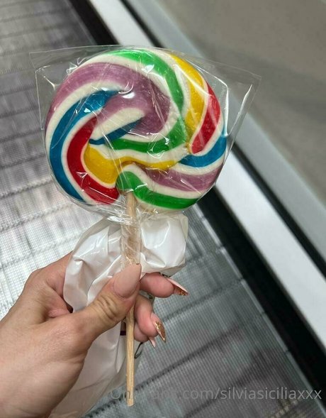 金髪の小柄なOnlyFans 無料セックス 写真