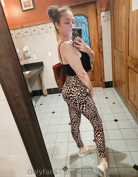 コスプレヌードOnlyFans ホット裸 写真