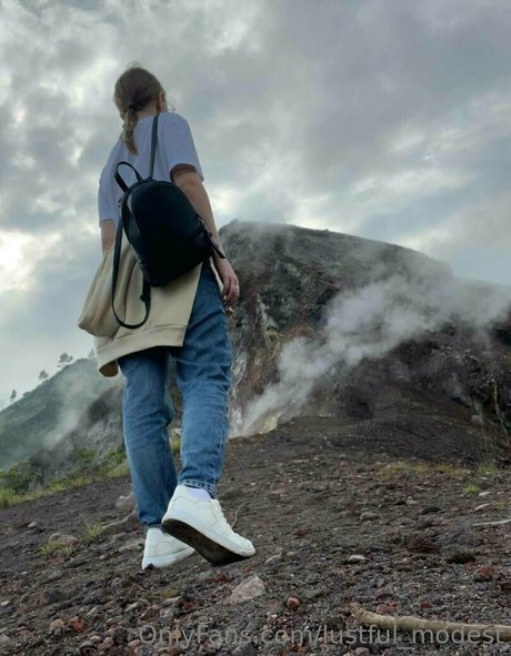 lustful modest top profile image